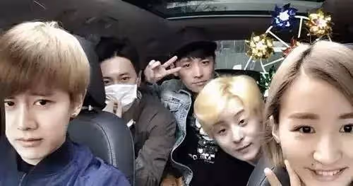 剛走紅就官宣戀情,慘遭雪藏2年的任嘉倫,如今事業愛情雙豐收