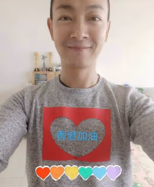 曾因表達愛國心而遭欺凌,知名港星轉戰內地,更有意全家移居上海