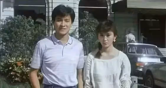 又曬沙灘辣照!溫碧霞「艷星身份嫁豪門」不願生子 丈夫尊重她的決定:今55歲被寵成公主