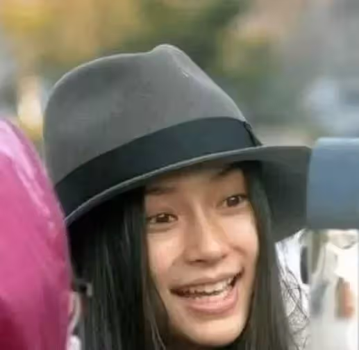兩大混血芭比比美！當26歲昆淩撞上30歲楊穎，看到素顏後：才知道真混血與假混血差距！