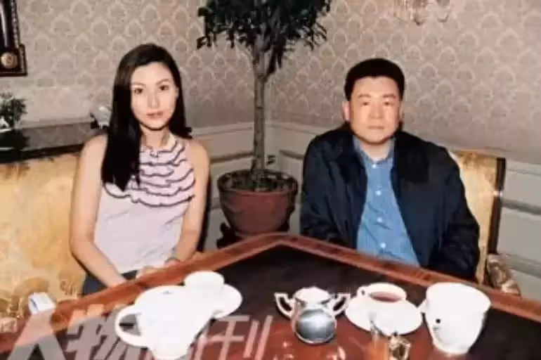 港圈「頂級美人」的豪門生活,夜深人靜時,可有人曾後悔過?