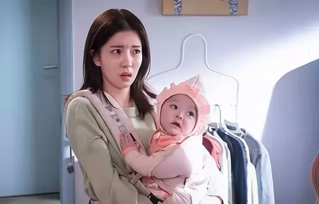 老婆孕期，我出軌她閨蜜8次，孩子出生後，她給了我最狠的報復