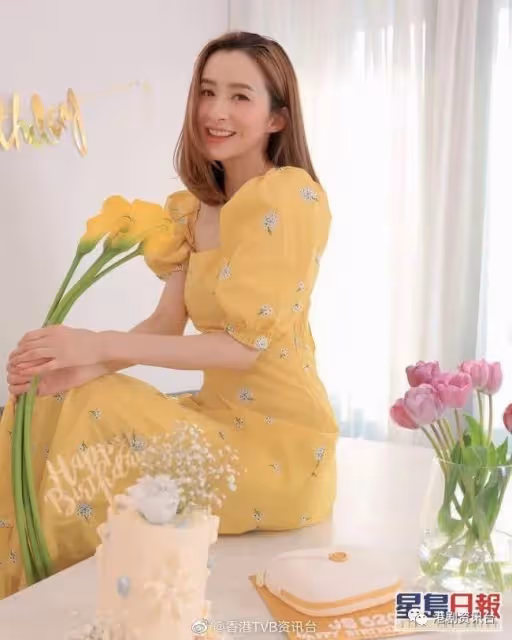 沈卓盈迎來40歲生日！一家三口悉心打扮在家慶祝