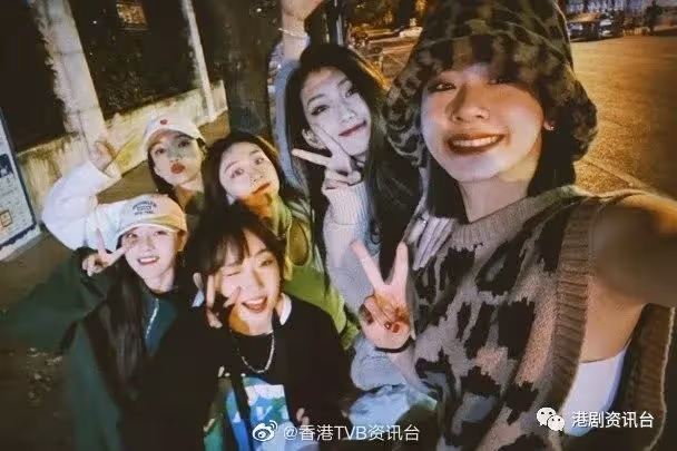 王君馨與59位妹妹爭做舞后： 好似重返20歲的青春！