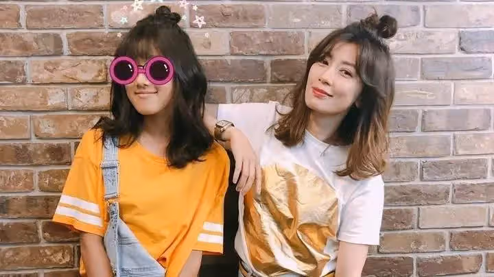 梧桐妹難得回家！修杰楷獨自在家「照顧3女兒沒問題」　賈靜雯不在「和繼女互動曝光」網讚：太羨慕