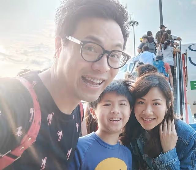又一TVB知名男星約滿離巢!全家將移民國外,已在當地買好房子