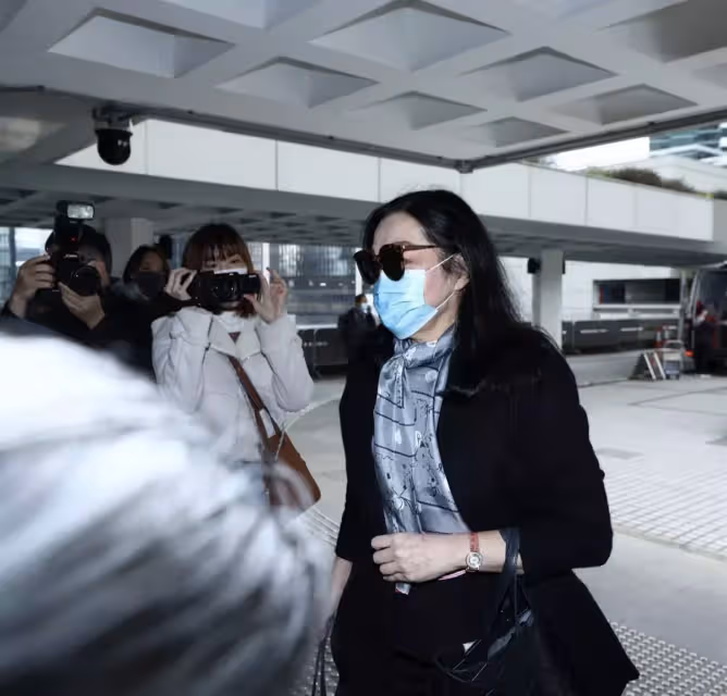 霍英東遺產被曝有近300億,長房兒子每人拿65億,二房三房僅一億,網友:豪門就是個謎