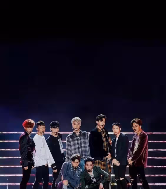 EXO出道十周年,黃子韜朋友圈曬exo:誰不知道你是跑三?