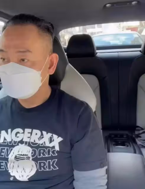 林保怡近照曝光,為保姆做私人司機,性取向一直成謎!