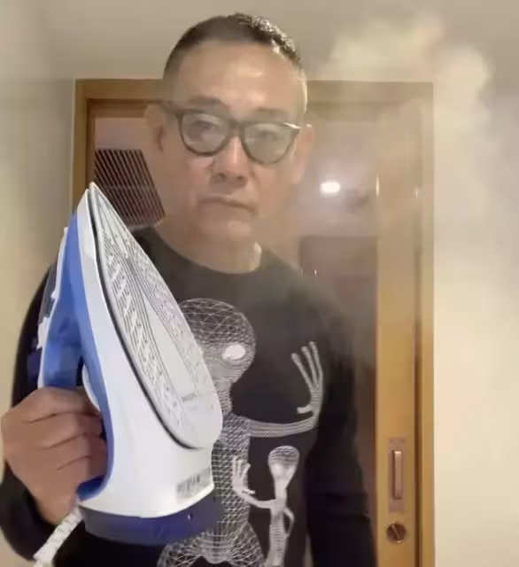 林保怡近照曝光,為保姆做私人司機,性取向一直成謎!