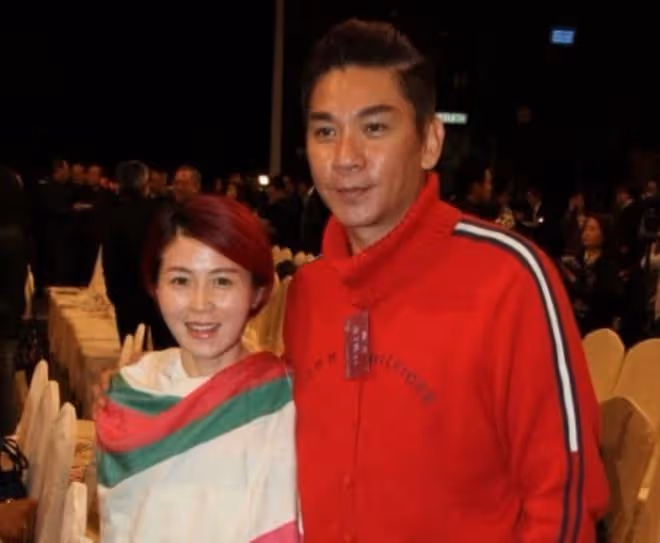 惠英紅前男友移居內地近況,與三婚妻子大秀恩愛,差20歲有夫妻相