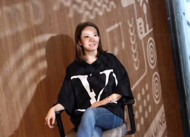 回應與林建岳緋聞,張寶華稱世俗對美女有偏見!曾任其公司董事