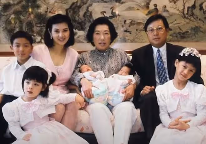 回應與林建岳緋聞,張寶華稱世俗對美女有偏見!曾任其公司董事