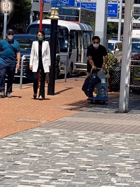 丁父憂︱陳煒忍痛開工夠專業 被集郵冇Say No
