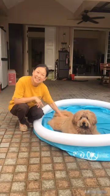 朱咪咪在新加坡的豪宅曝光：和兒子兒媳一起住，有兩層半足足4000尺