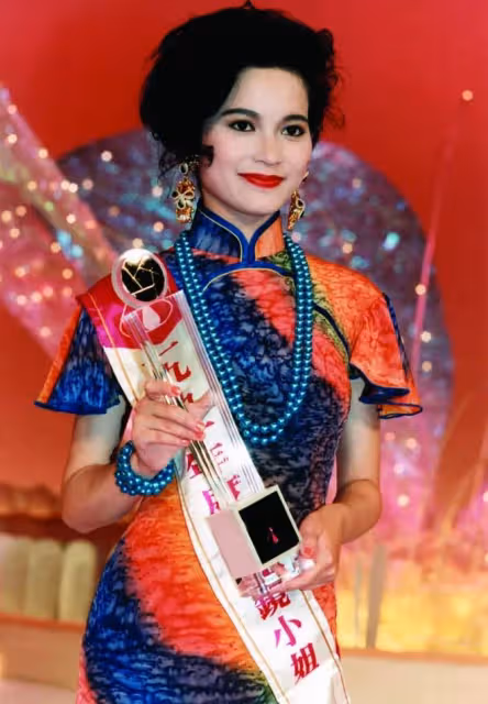 知名女星被疾病困擾身材腫脹,減肥33斤重拾美貌,曾與吳京傳緋聞