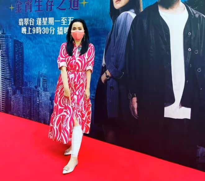 知名女星被疾病困擾身材腫脹,減肥33斤重拾美貌,曾與吳京傳緋聞