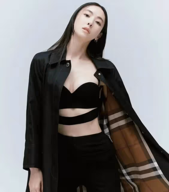 高個子女星李多熙的坎坷演藝之路,今成韓國時尚女王!