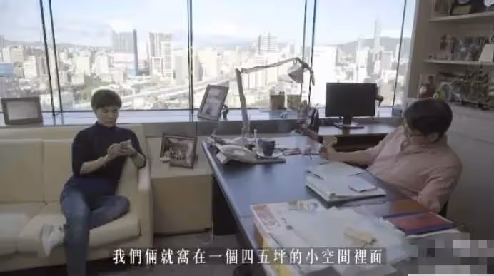 李濤夫妻退休離開都市「歸隱田園」種田養雞樂在其中,直言「嚮往的生活在田園里」網友羨慕:淡泊名利很難得