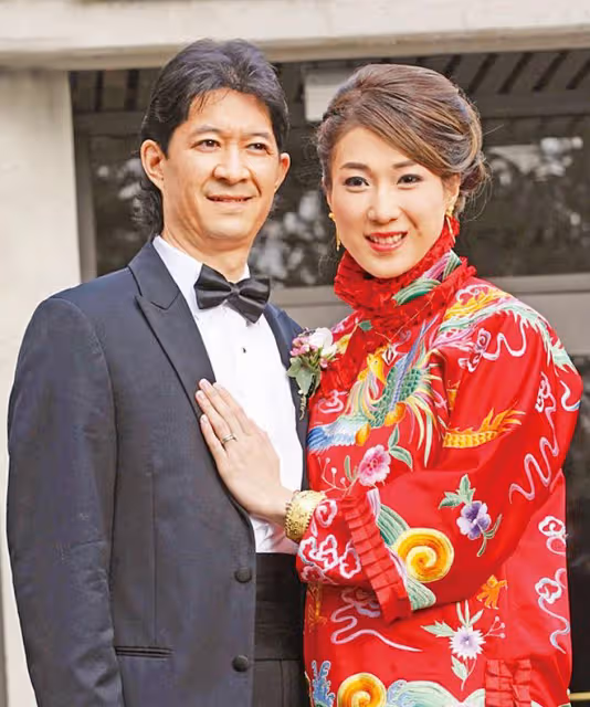 38歲鍾嘉欣生日官宣三胎!帶一雙兒女曬B超照,大13歲老公未露面