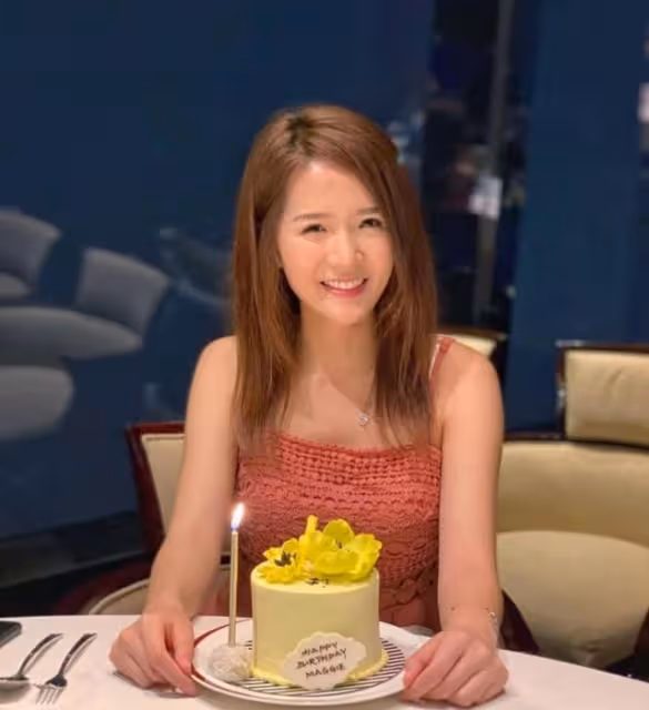 敢言敢語!TVB女神小花自曝想與老戲骨胡楓拍床戲:可以一起下棋