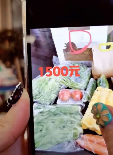 陳浩民一家上海封控生活,妻子吐槽食物太貴,50元的菜卻賣1500元