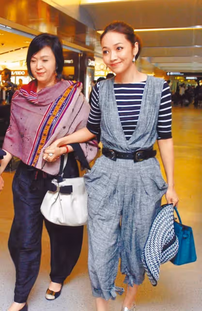 萬般皆是命? 侯佩岑媽哽咽懺悔「我已經道歉了」 原配女兒發聲「無法原諒她們母女」:骨子裡就是壞!