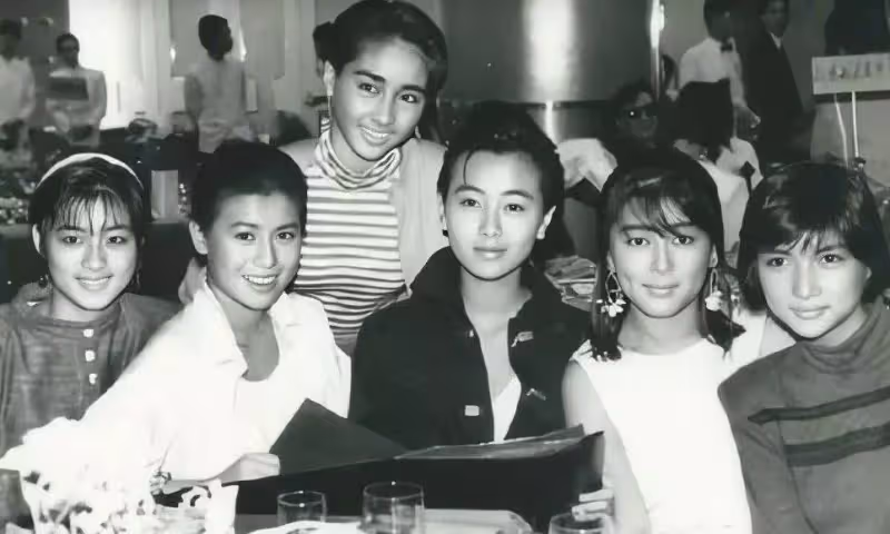 「短髮女神」袁潔瑩罕見現身,身材消瘦體重不足80斤,至今單身,網友:可惜了曾經這麼好的姑娘