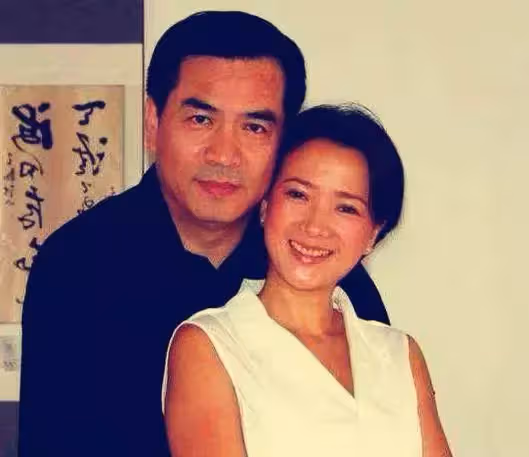離婚後才遇良人,這6位女星「打臉」前夫太解氣,全被現任寵上天