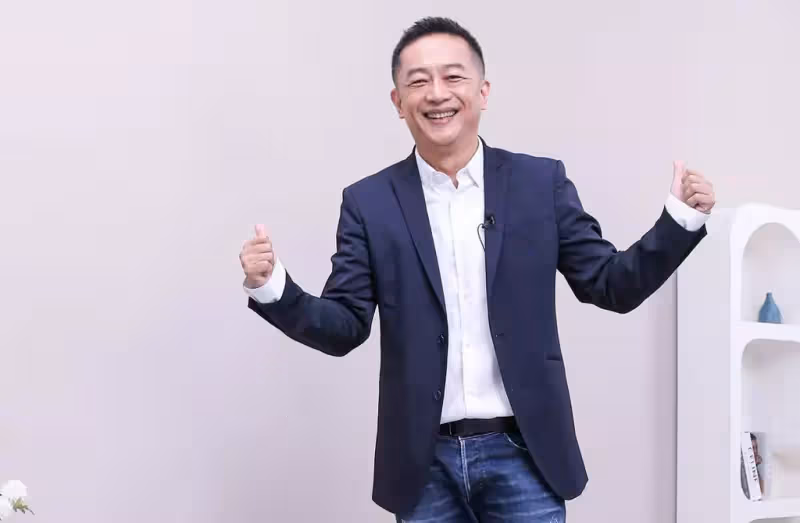 才燒光2千萬!本土劇一哥突宣布「閃辭董事長」:有捨才有得 轉行年收破億元「如今卻淡然放下」