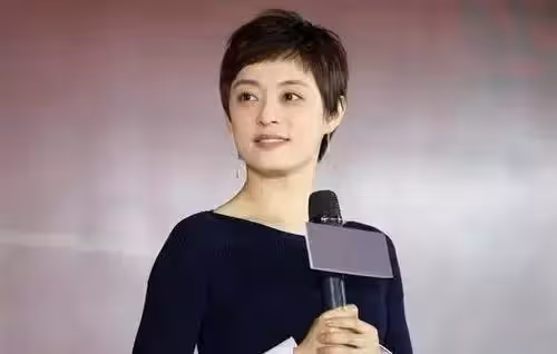 窮學生受孫儷資助4年，上大學後卻不知感恩，用6000字控訴，揭開她的「真面目」反嗆：一月2000都不夠吃飯