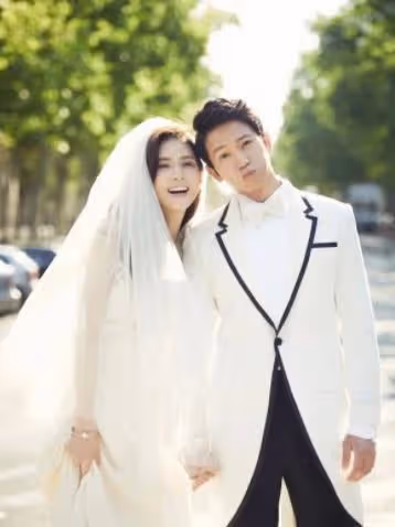 李寶英:搭檔李鍾碩再度翻紅,35歲嫁給池晟,結婚7年恩愛如初