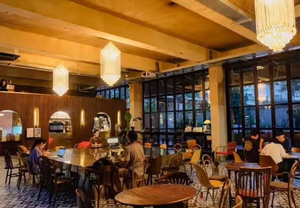 《社內相親》7大取景地!女主家炸雞店,海灘和拉麵店都是人氣打卡地!