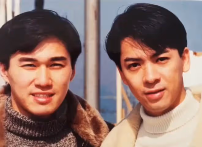 TVB男星何英偉近況,移居內地全家在東莞生活,低調復出直播帶貨
