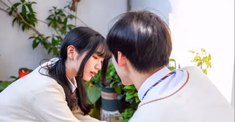 小姑子：嫂子，你媽退休了，讓她來伺候我媽，嫂子：讓你婆婆去