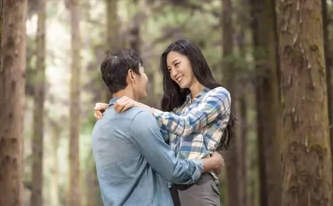 小姑子:嫂子,你媽退休了,讓她來伺候我媽,嫂子:讓你婆婆去