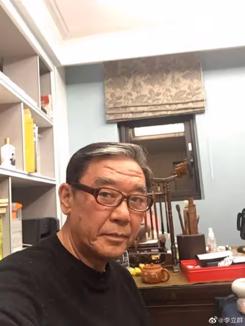 不與兒女同住！李立群「新竹山上買地蓋房」早起養雞種菜　「與太太享受山居生活」笑喊：連空氣都是甜的！