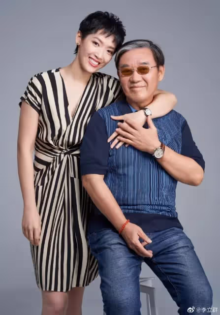 不與兒女同住！李立群「新竹山上買地蓋房」早起養雞種菜　「與太太享受山居生活」笑喊：連空氣都是甜的！