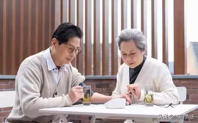 再婚10天就分手,56歲阿姨:他不尊重我,我就踹了他
