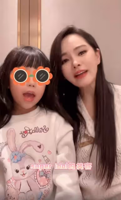 有種「逆襲」叫伊能靜女兒!5歲米粒「顏值蛻變」已美過媽媽,打臉曾「嘲笑她醜」的網友