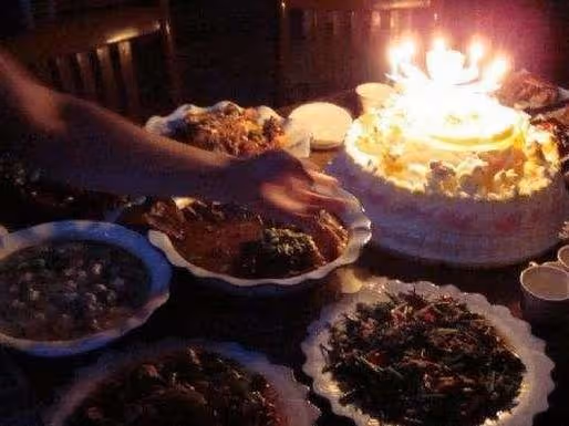我找娘家借八萬買車,弟弟結婚買房我給三萬,如今弟妹讓我還八萬