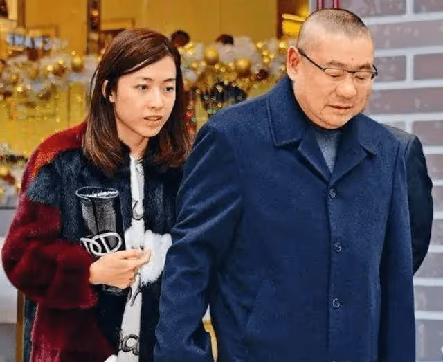 五官土氣,身材肥胖,這5位素人是怎麼打敗女明星成功嫁入豪門的