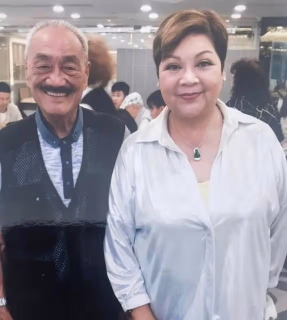 突傳死訊!香港知名老戲骨在醫院安詳離世,年近90歲仍在拍戲