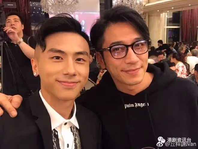 模仿近年香港最紅男歌手被罵！28歲TVB童星上位做小生