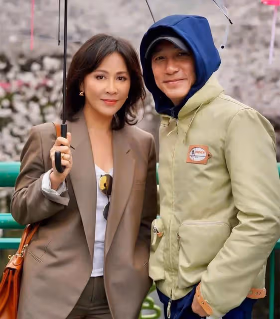 TVB女星生日偶遇梁朝偉!獲男神親密摟肩,劉嘉玲獨自在上海隔離