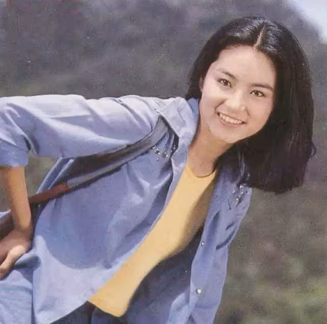 分別39年!農村教師突然得知,親妹是林青霞,相認後不要一分錢