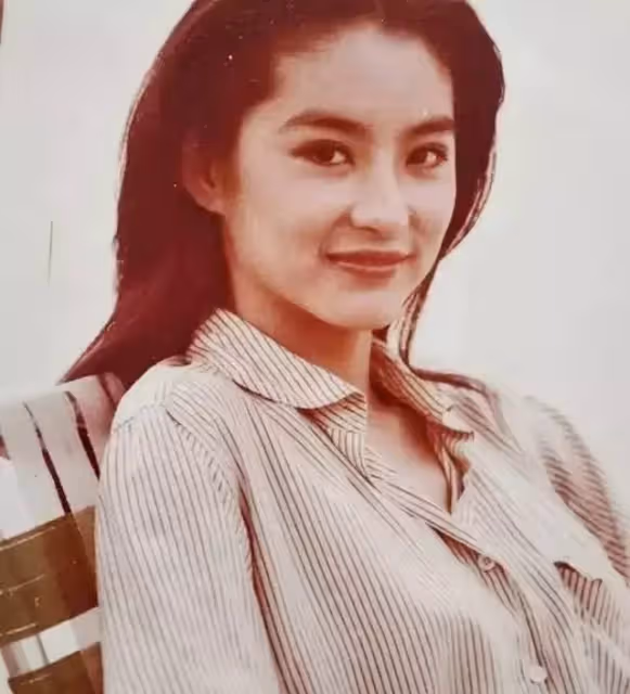 分別39年!農村教師突然得知,親妹是林青霞,相認後不要一分錢