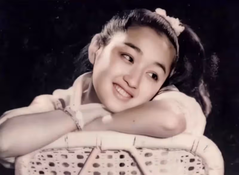與初戀分手25年!歌壇玉女因「豪富男友走私案」改變人生 今他回歸家庭「她五十不婚不嫁」習慣一個人