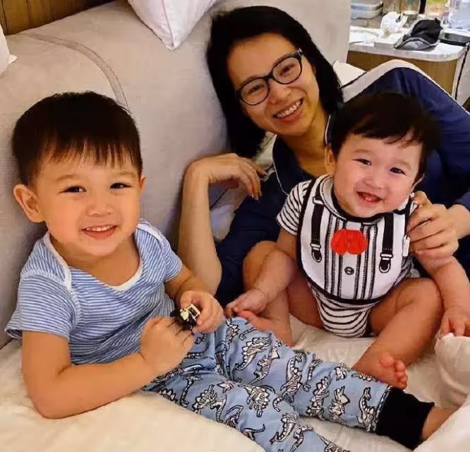 超可愛!胡杏兒長子受傷後撒嬌賣萌 引網友大笑