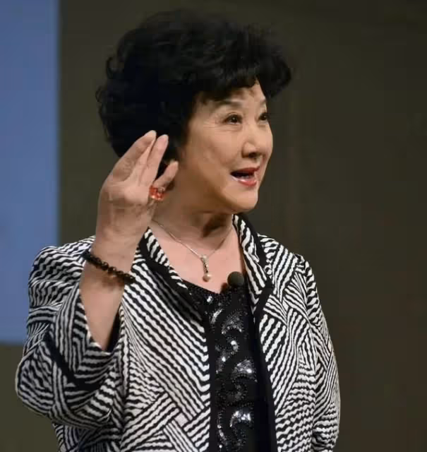 戲曲界痛失大師！81歲崑曲名家華文漪在美逝世，女兒稱其夢中離去